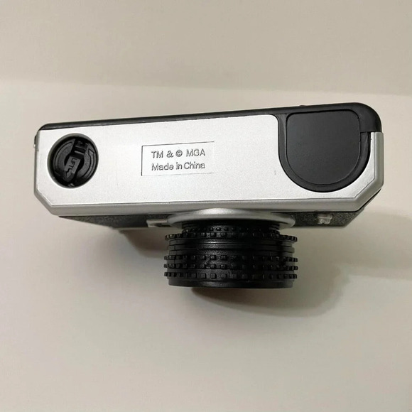 Bratz The Movie MGA Camera Flash And Film Toy - Picture 6 of 16